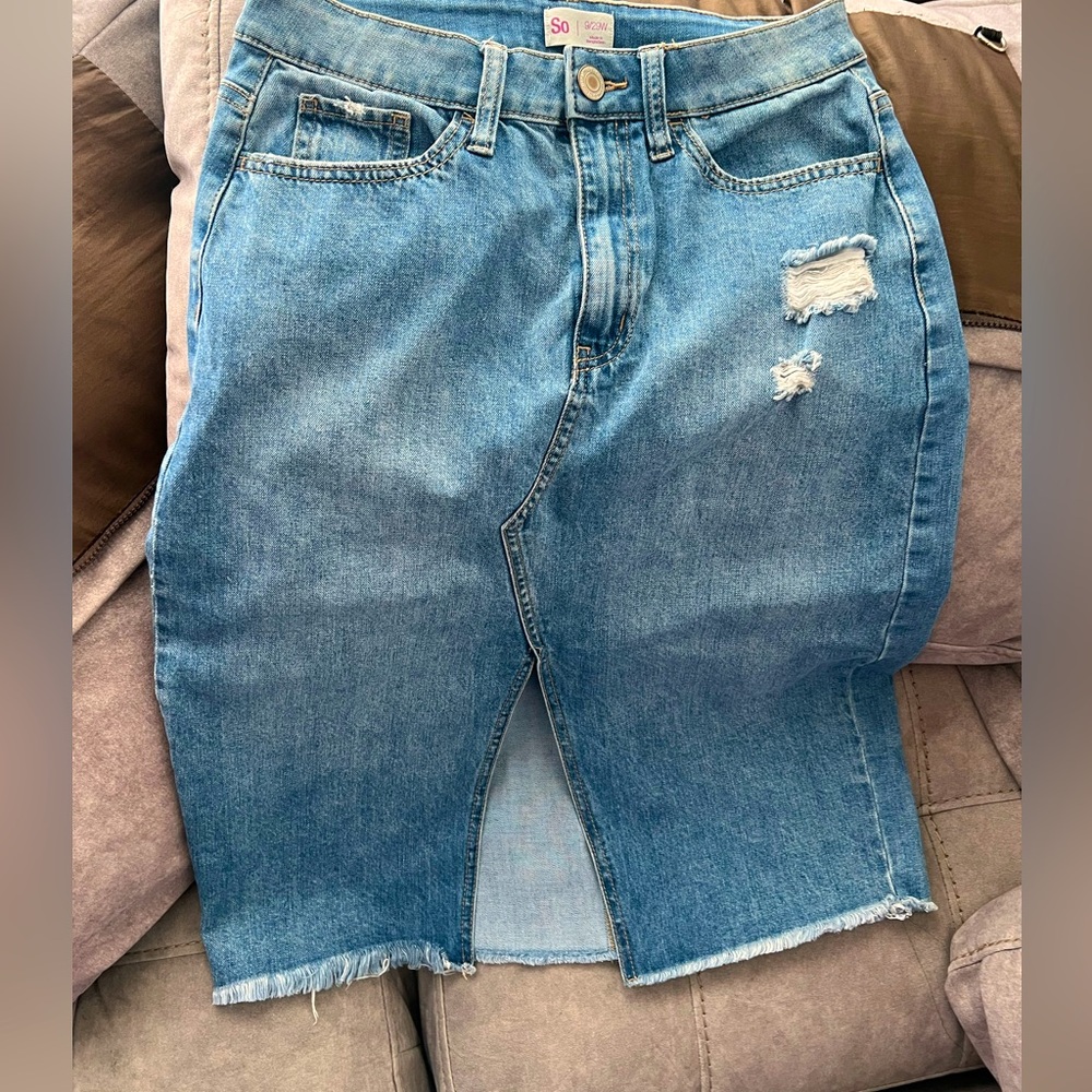 Denim mid-split skirt